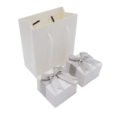 چاپ سیلک کاغذ بسته بندی جواهرات 2 حلقه جعبه عروسی مقوایی